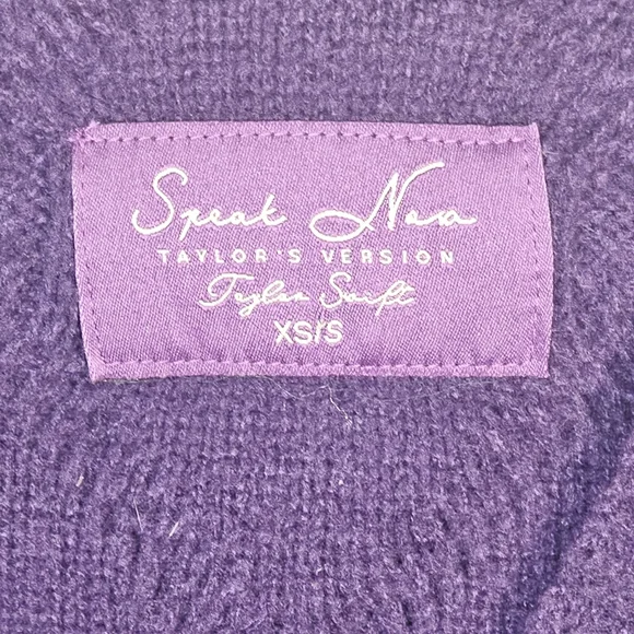Taylor Swift Purple and Blue Cardigans - Picture 4 of 13